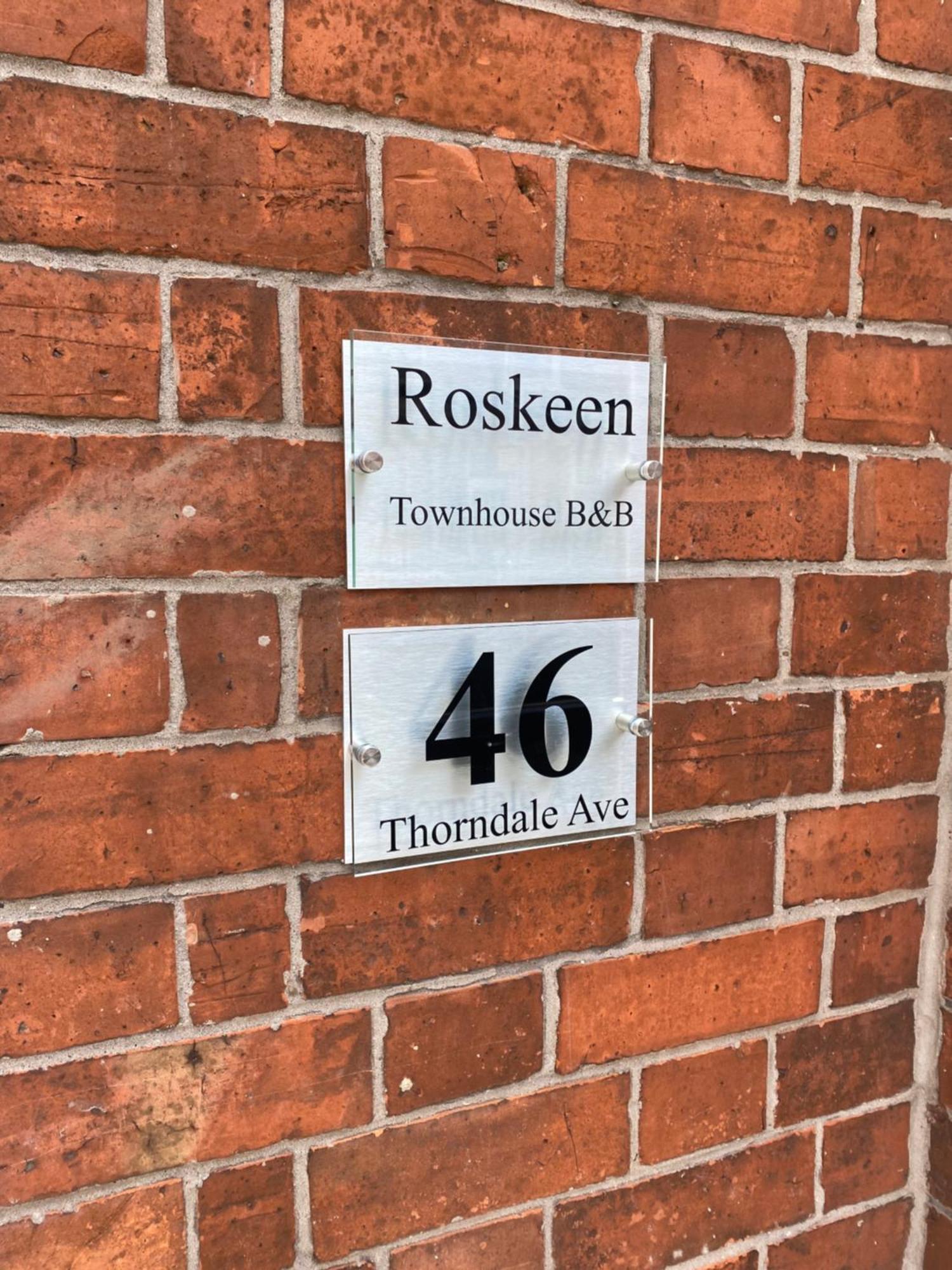 Roskeen Townhouse 贝尔法斯特 外观 照片